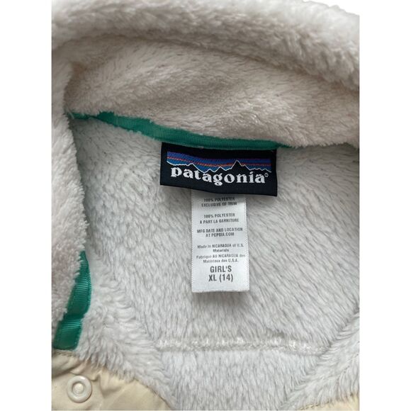Patagonia Girls’ XL (14) White Fleece Snap-T Pullover Jacket - Picture 3 of 3